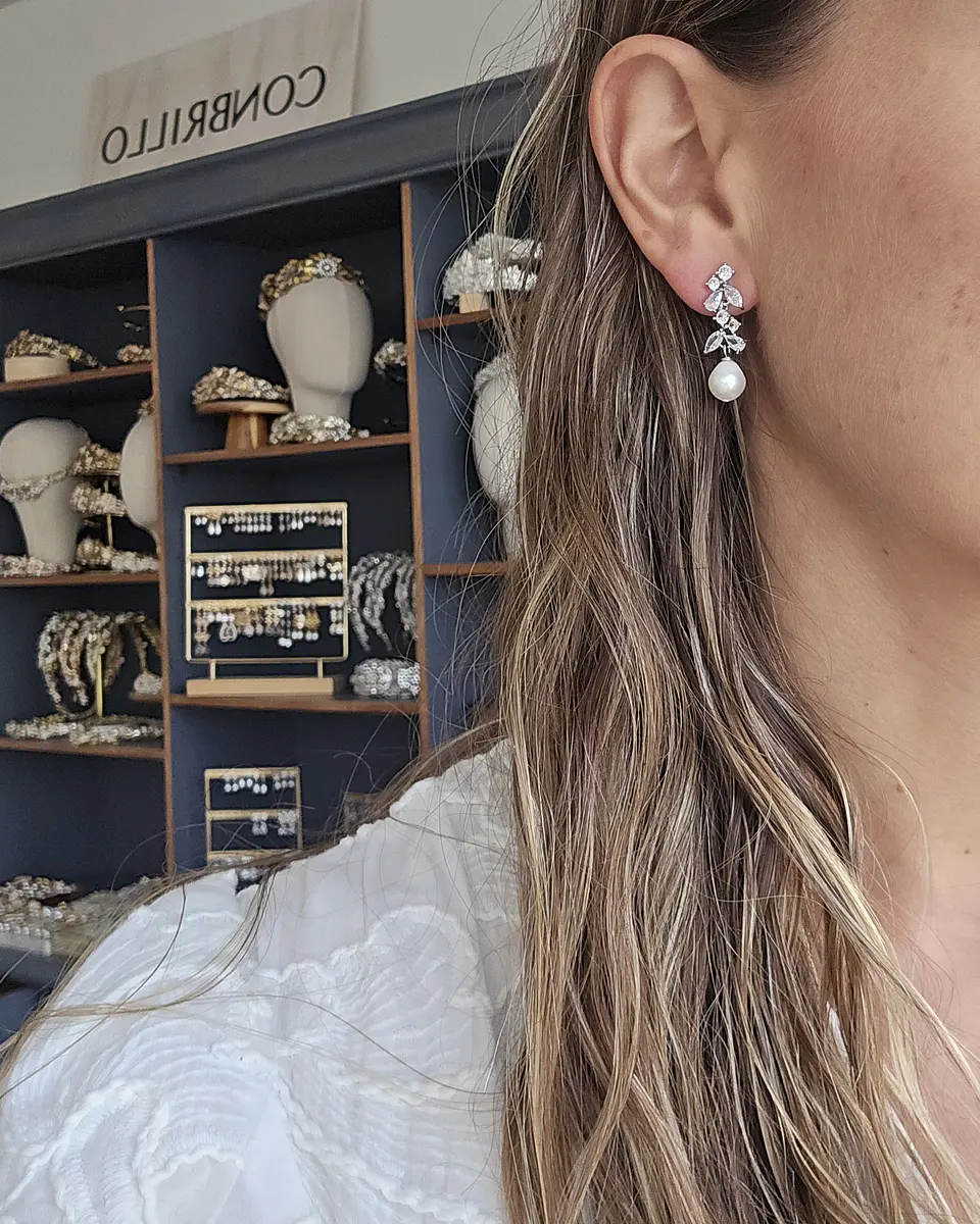 Aros pequeños de circonitas y perla de río 3