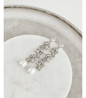 Aros hojitas de circonitas y perla de río