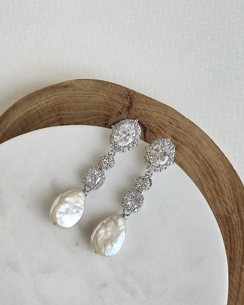 Aros circones y perla natural barroca