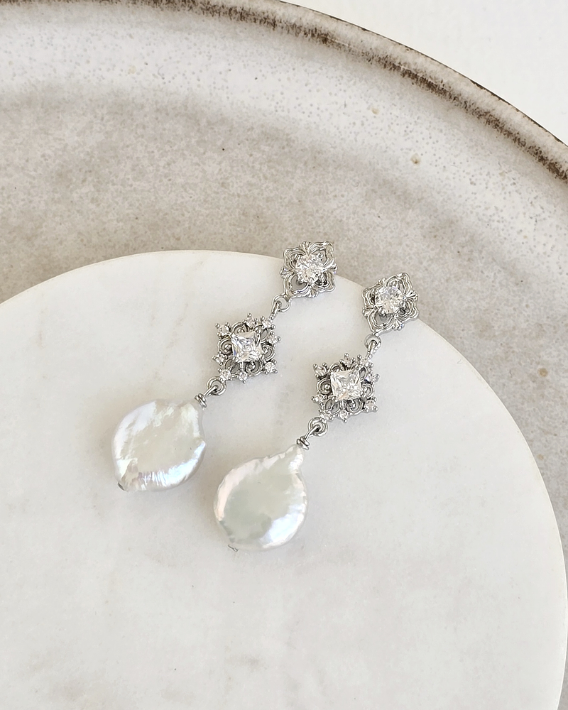 Aros vintage circonitas doble y perla natural