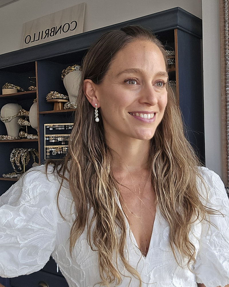 Aros hojitas de circonitas, perla de río oro