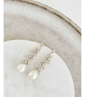 Aros hojitas de circonitas, perla de río oro