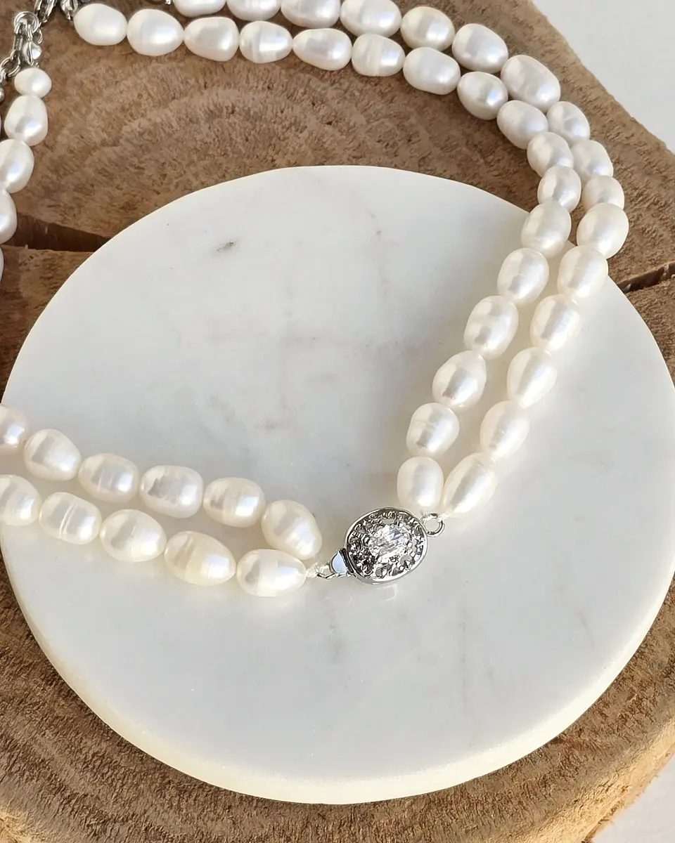 Choker doble de perlas con centro vintage plateado 2