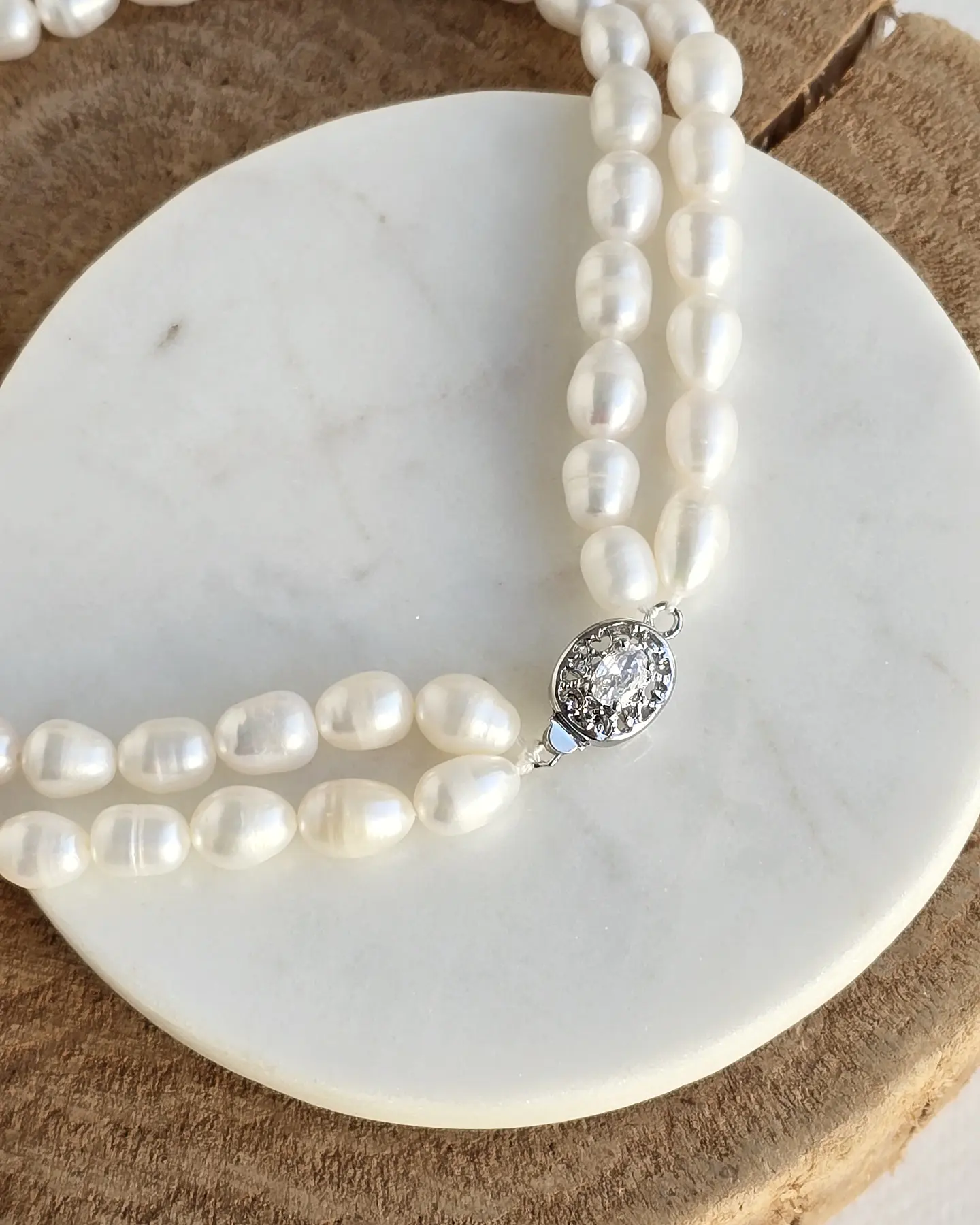 Choker doble de perlas con centro vintage plateado 1