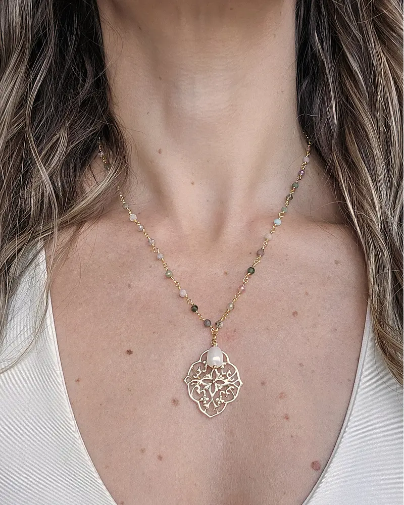 Collar turmalinas, mándala y perla