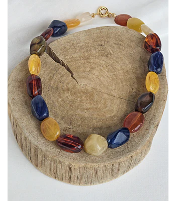 Collar resina multicolor azul y caramelo