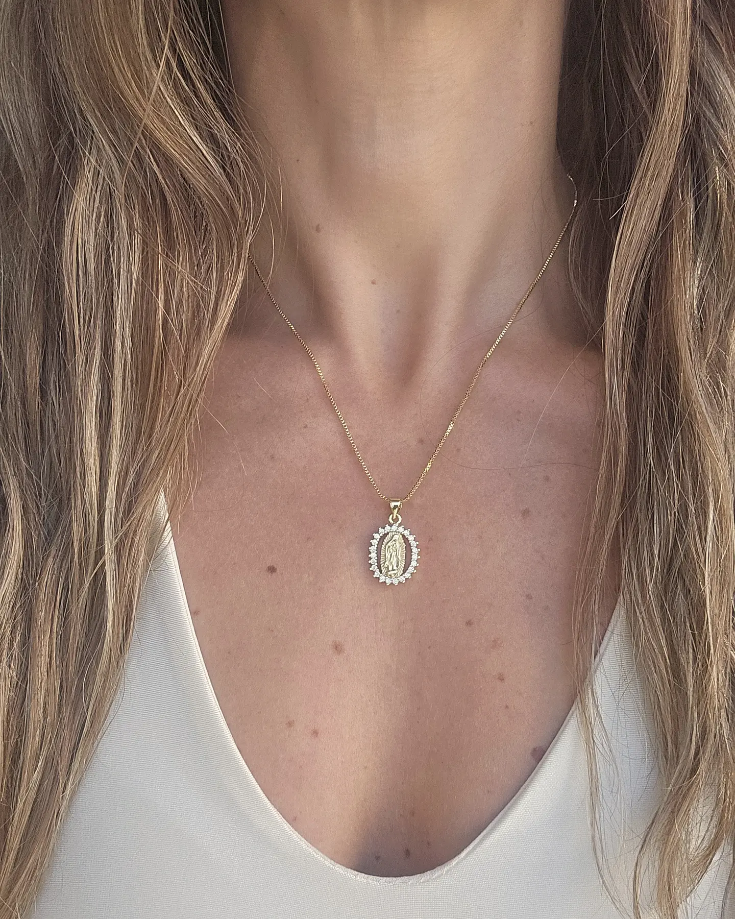 Collar virgen circonitas 4