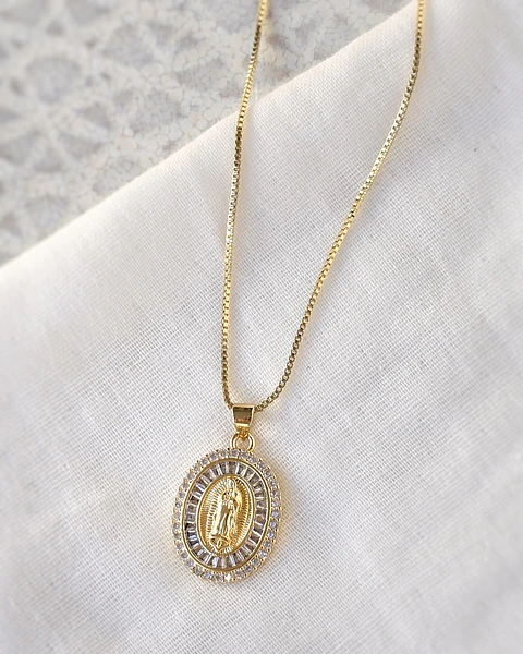 Collar virgen doble corrida circonitas
