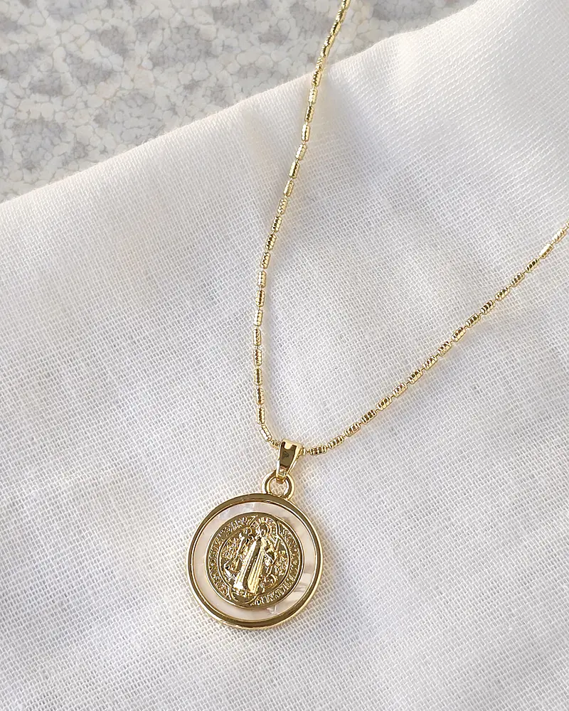 Collar San Benito con nácar