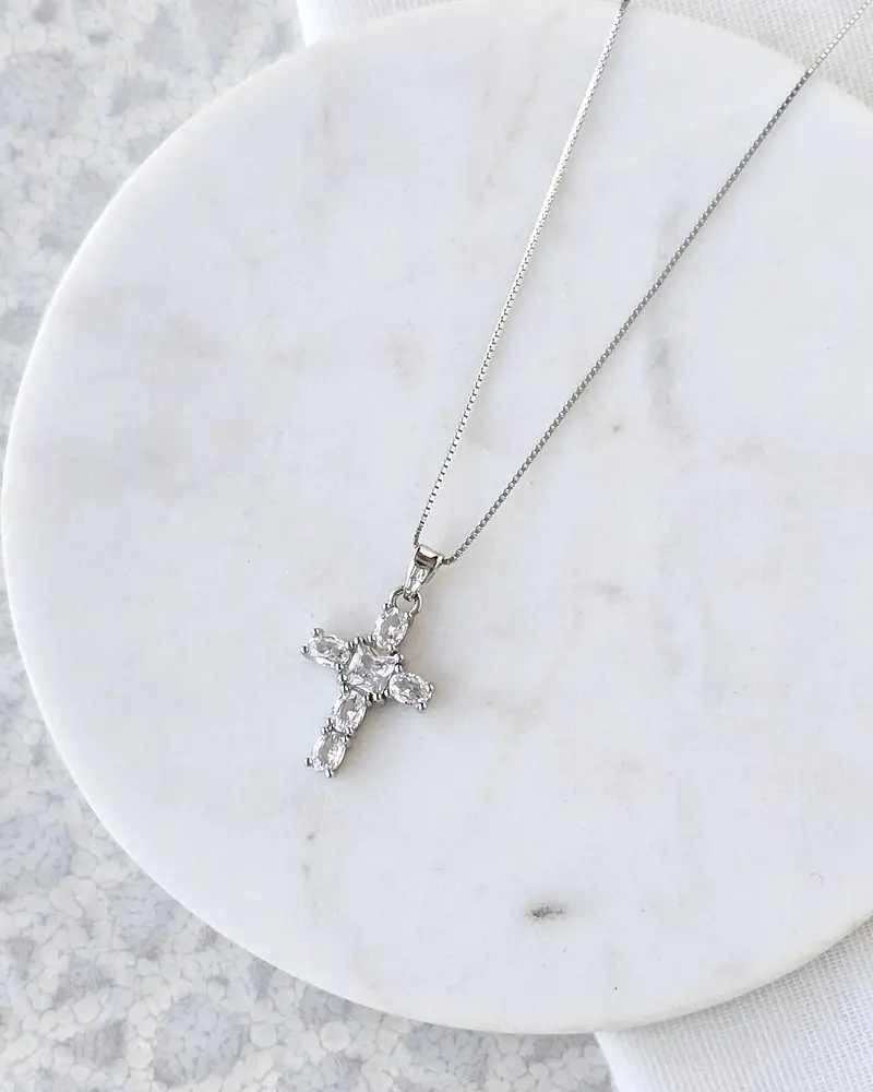 Collar cruz de circonitas plata