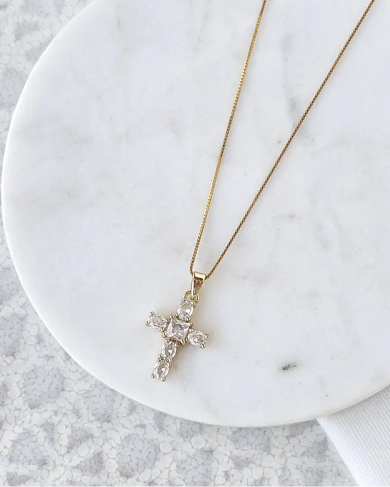 Collar cruz circonitas oro