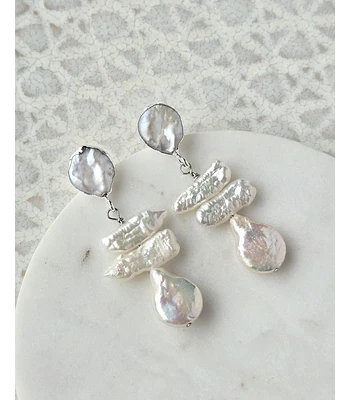 Aros perlas irregulares plateados