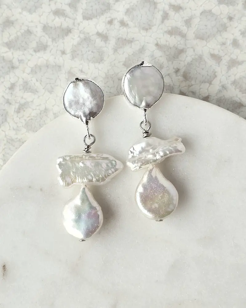 Aros perlas irregulares pequeños