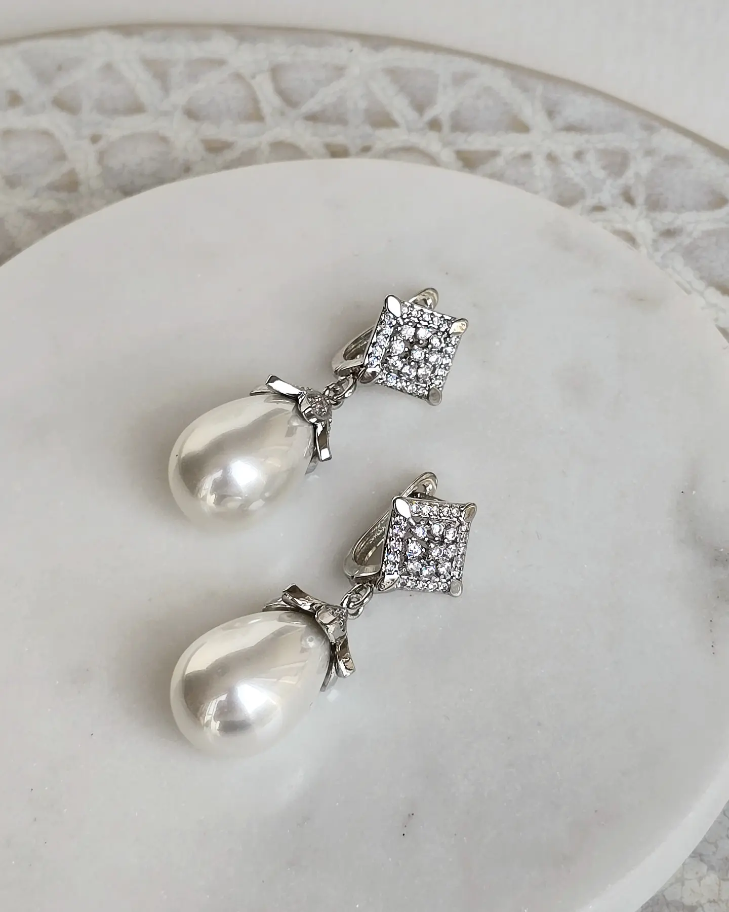 Aro vintage con perla y circonitas 2