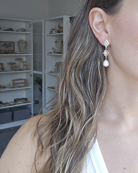 Aros retro doble circonitas y perla 