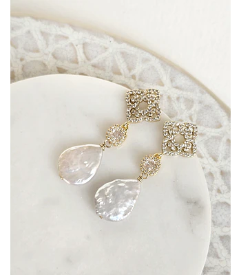 Aros vintage circonitas y perla natural gold