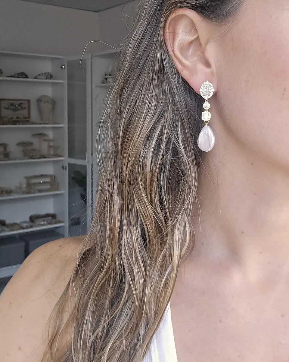 Aros circones y perla natural barroca gold 4