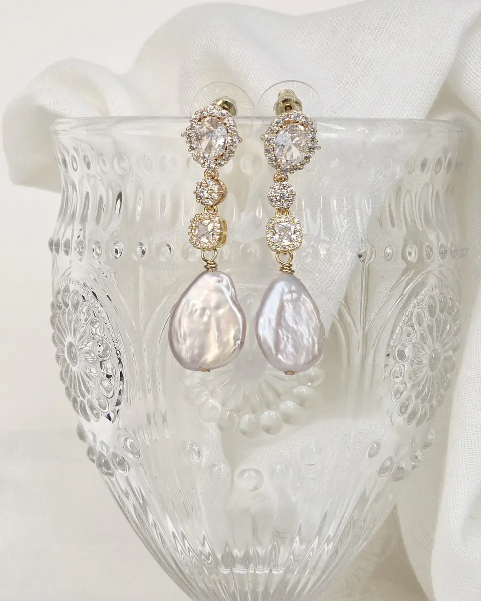 Aros circones y perla natural barroca gold 3