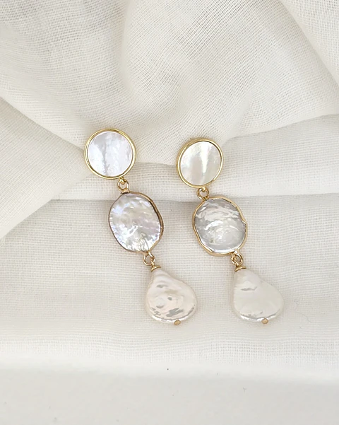 Aros nácar y doble perla gold