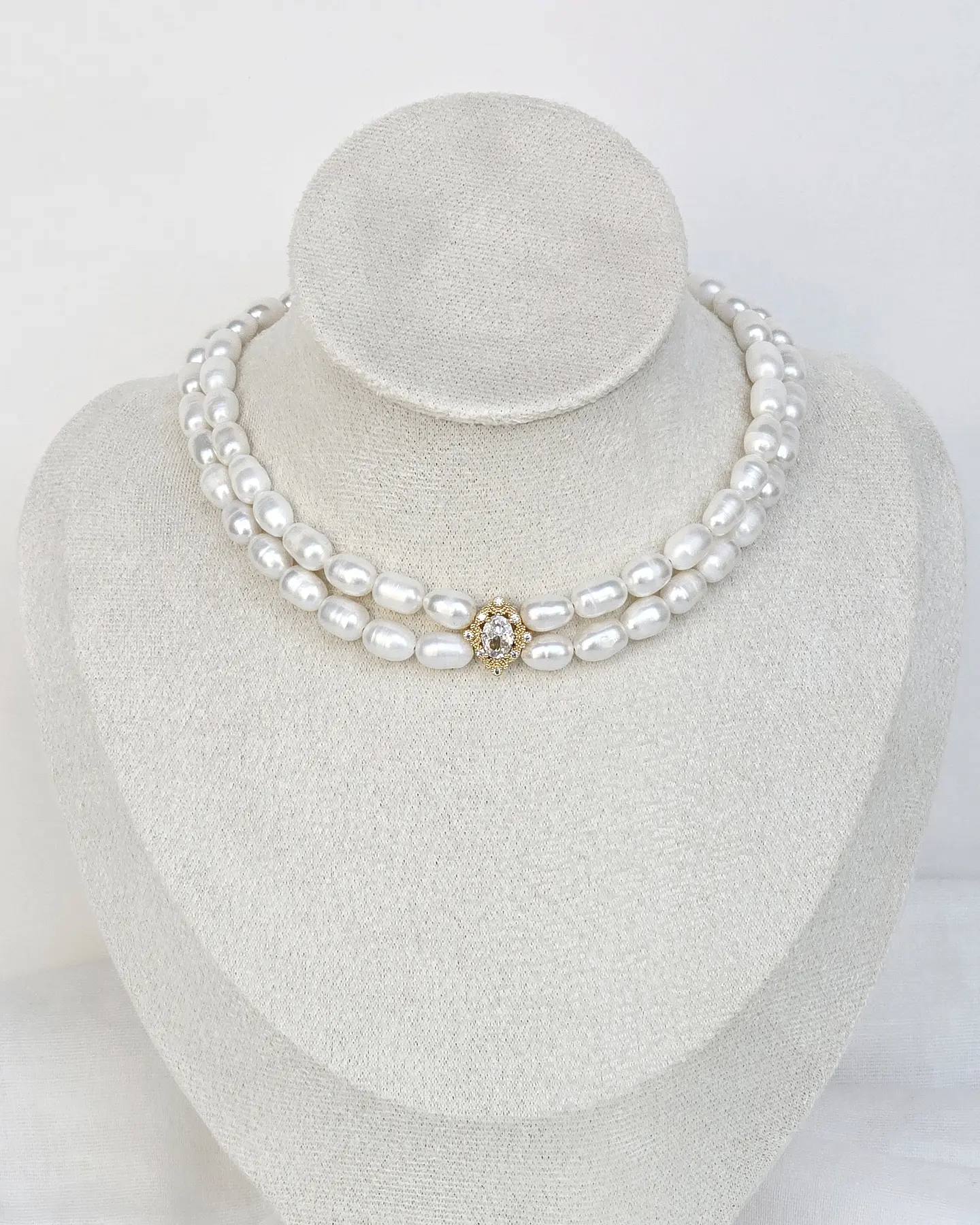 Choker doble de perlas con centro vintage oro 2