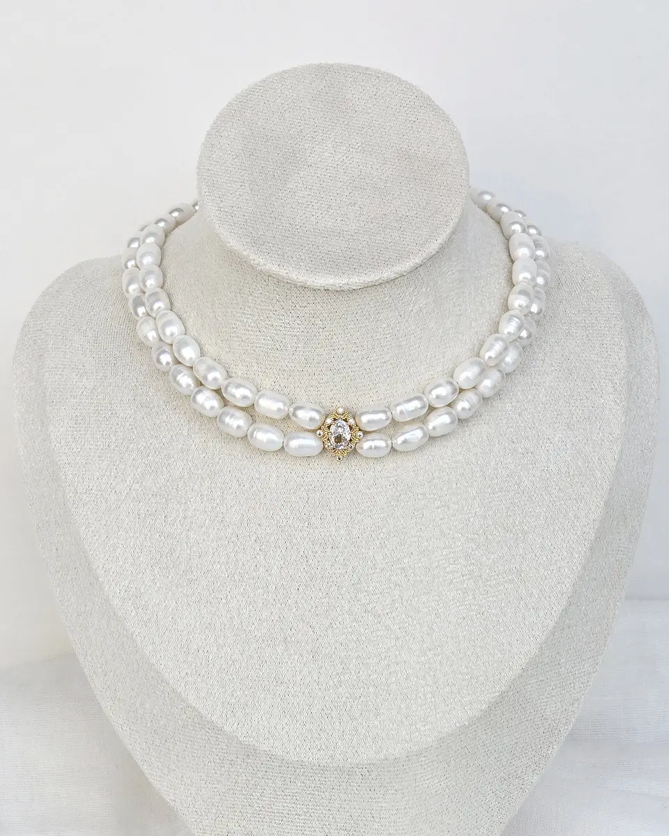 Choker doble de perlas con centro vintage oro 2