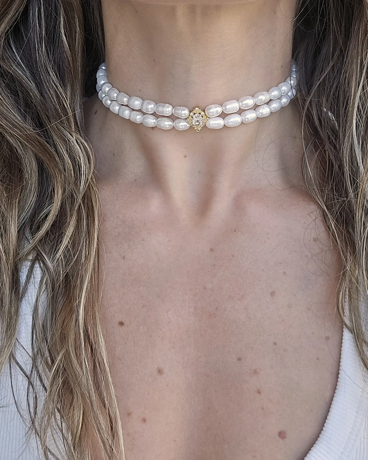 Choker doble de perlas con centro vintage oro 3