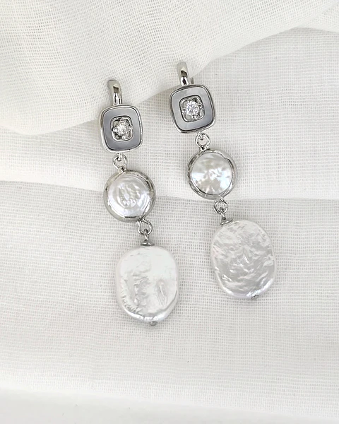 Aros vintage base cuadrada y doble perla 