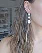 Aros vintage base cuadrada y doble perla  - Miniatura 3