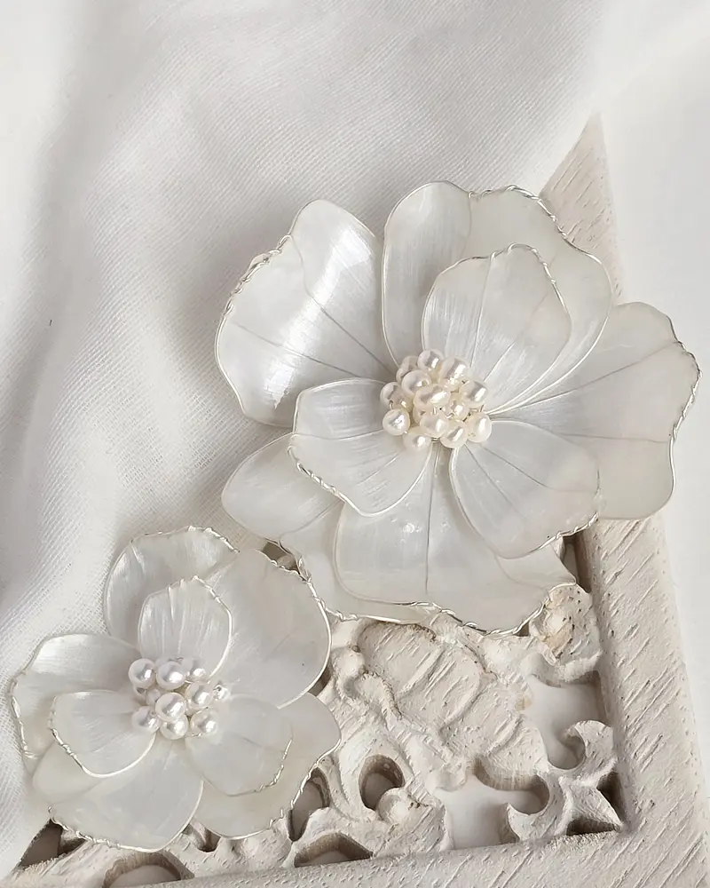 Pin flores 8 y 5 cms