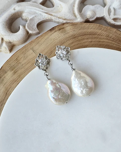 Aros rombo vintage y perla natural plata