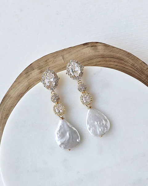 Aros circones y perla natural barroca gold