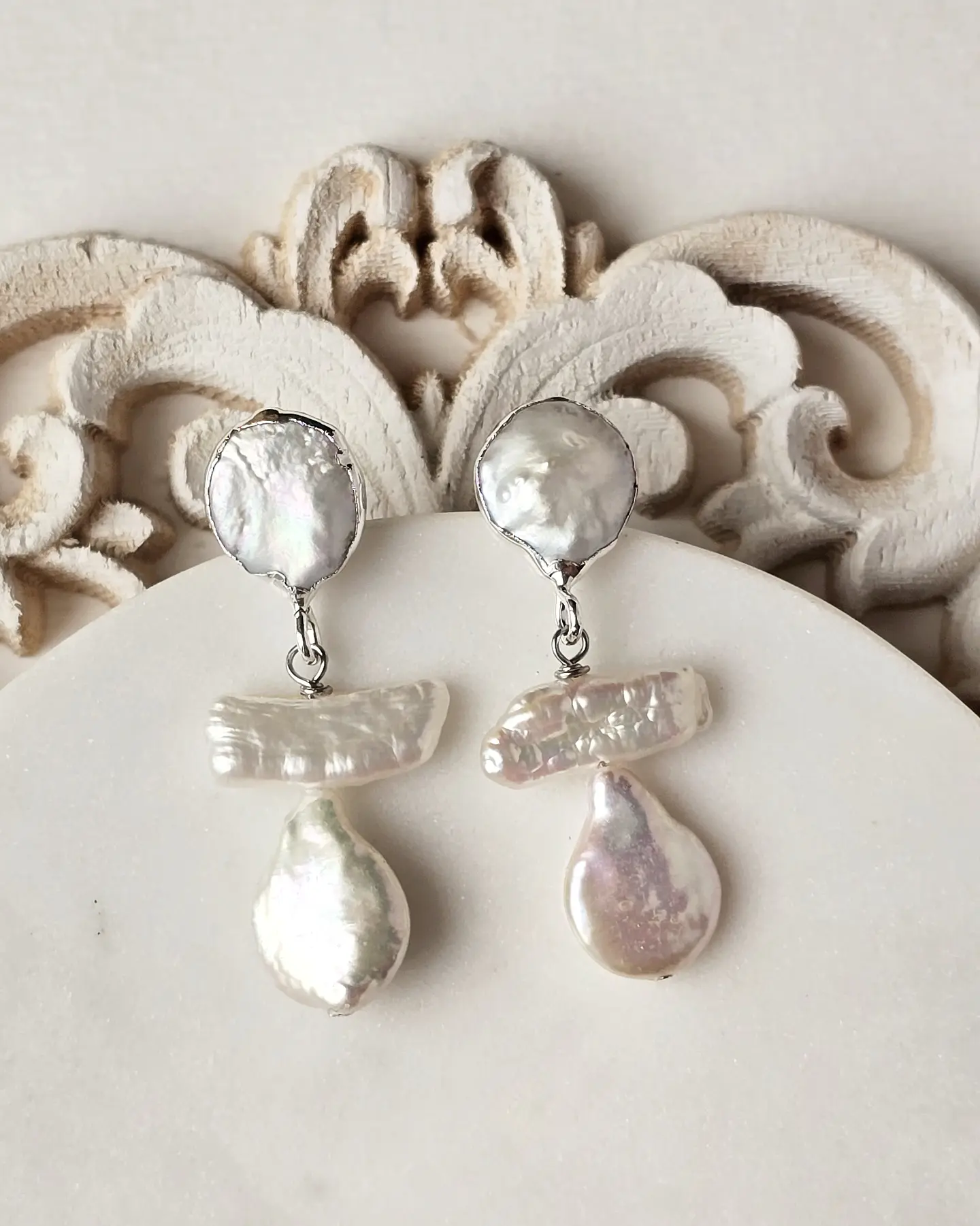 Aros perlas irregulares pequeños  1