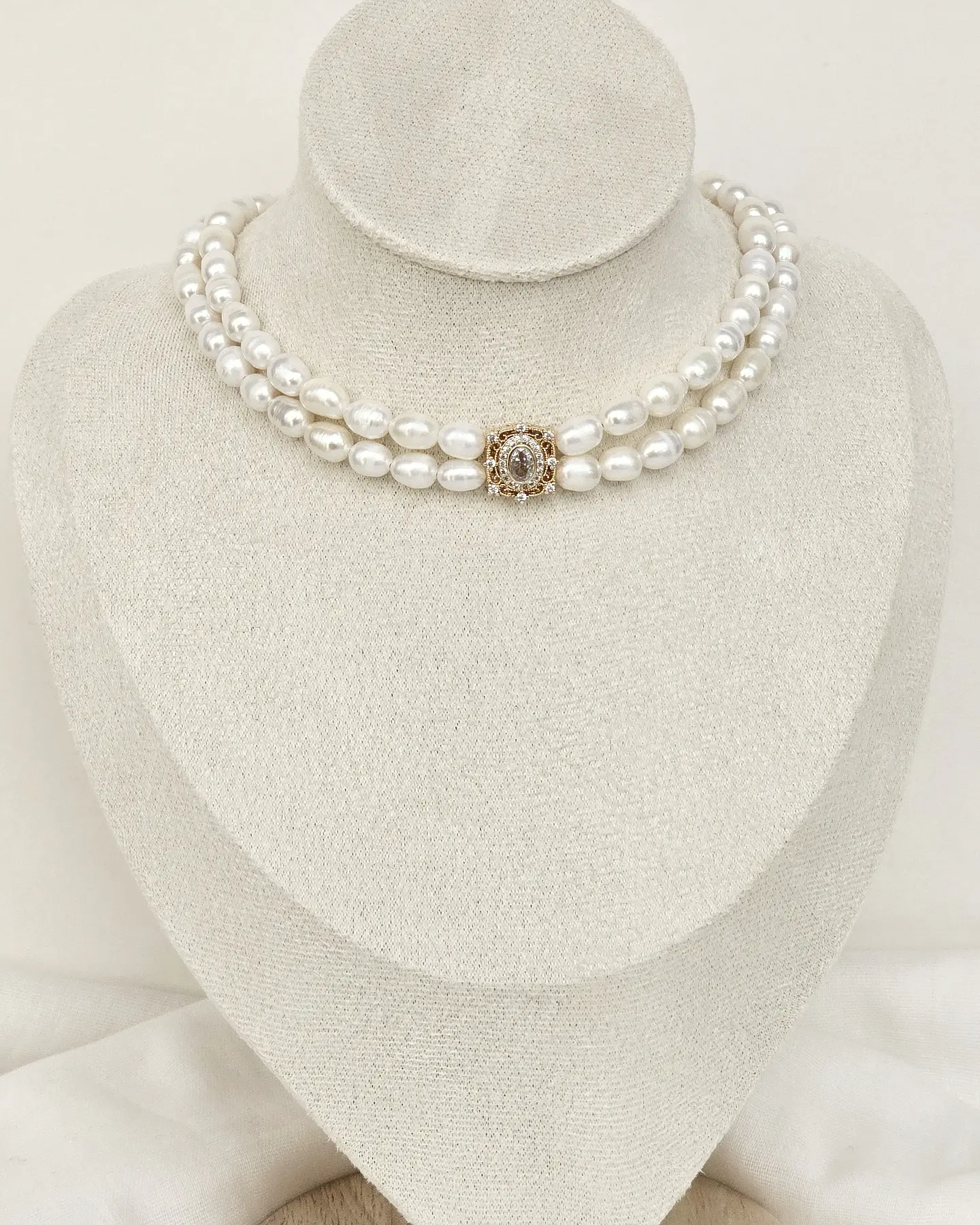 Choker perlas doble con centro vintage cuadrado 3
