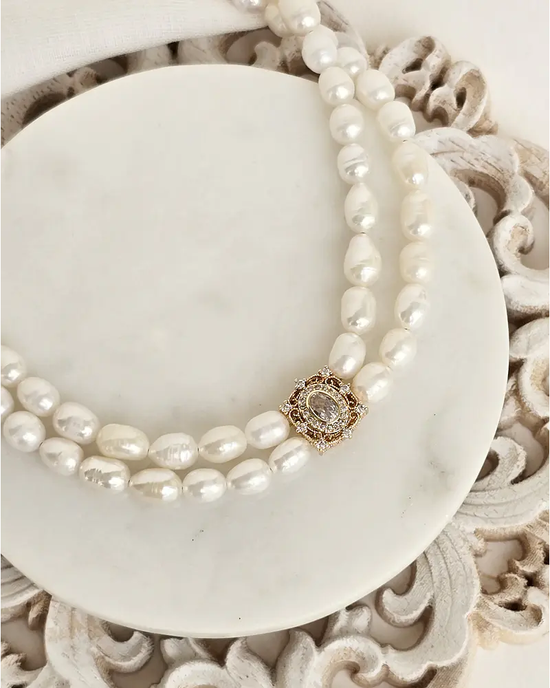 Choker perlas doble con centro vintage cuadrado