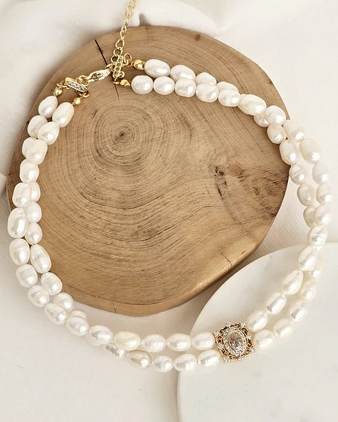 Choker perlas doble con centro vintage cuadrado