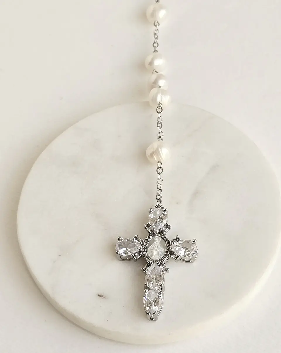 Rosario XL perlas y cruz con virgen de nácar 4