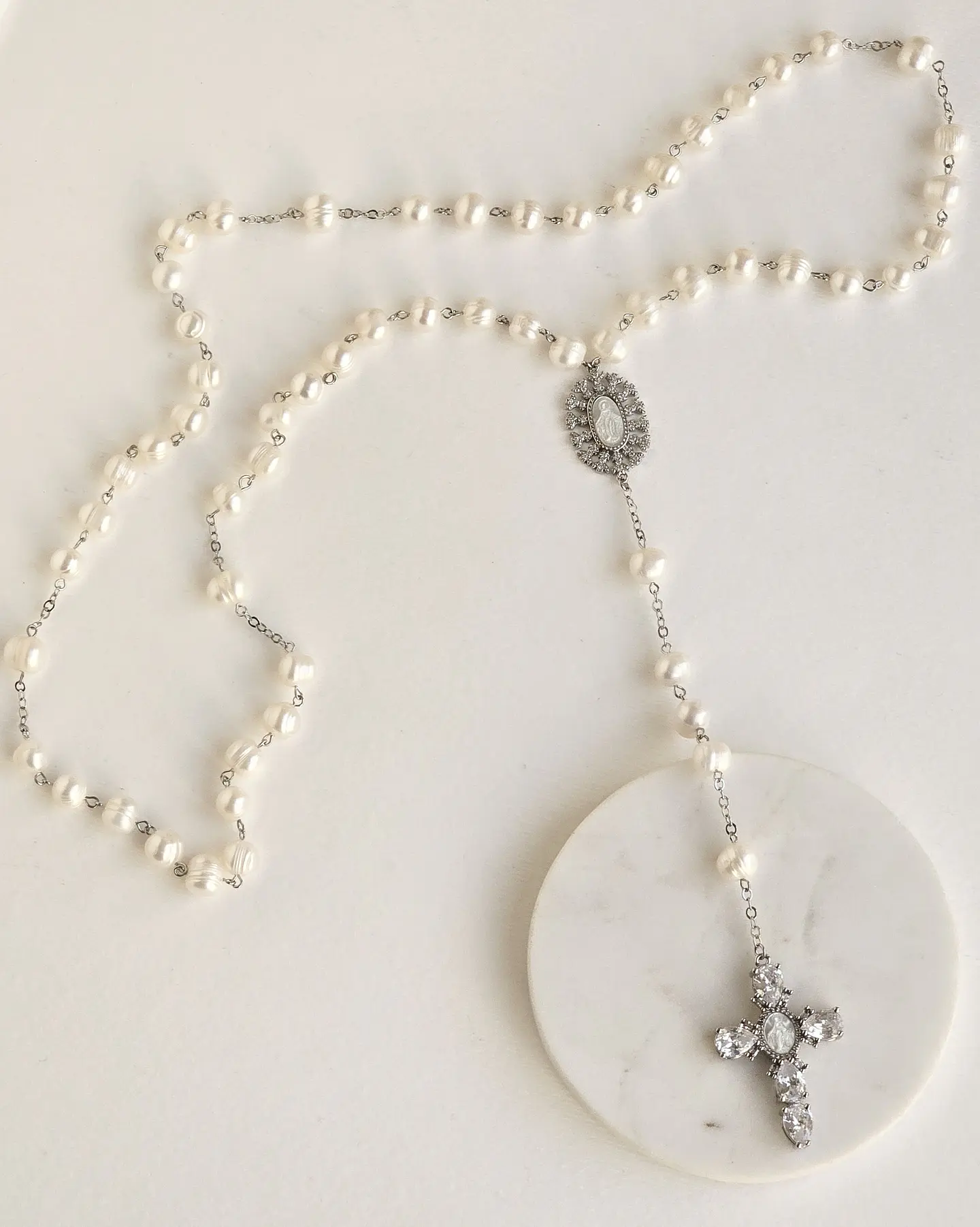 Rosario XL perlas y cruz con virgen de nácar 6