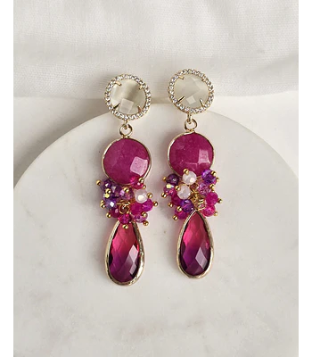 Aros blanco y fucsia con racimo