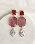 Aros fucsia con perla natural