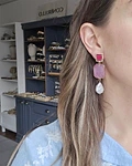Aros fucsia con perla natural