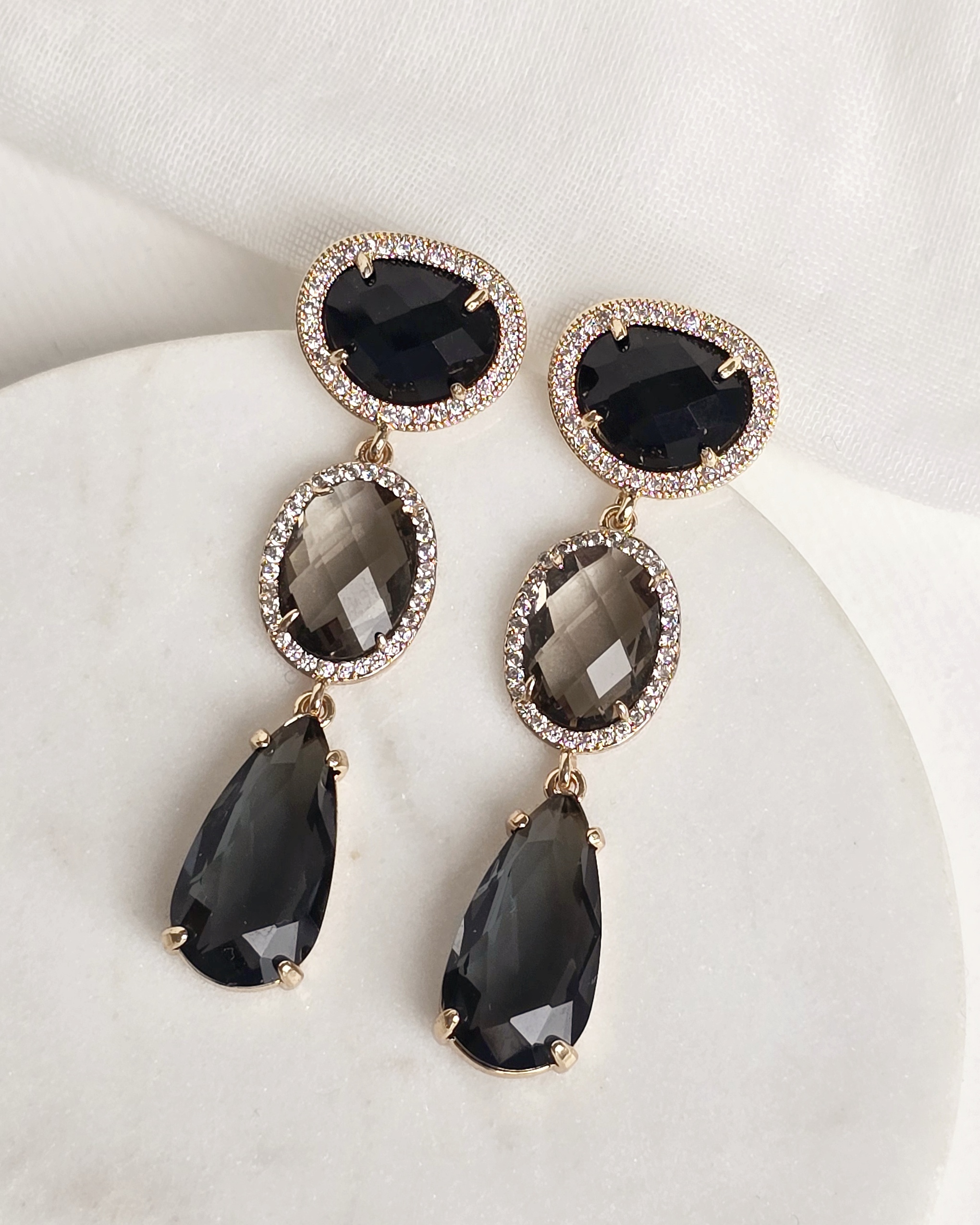 Aros negros distintas formas