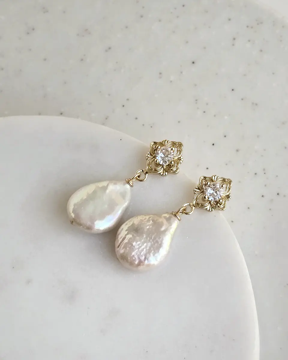 Aros rombo vintage con perla barroca oro 1