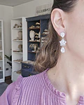 Aros circonitas con flor al centro