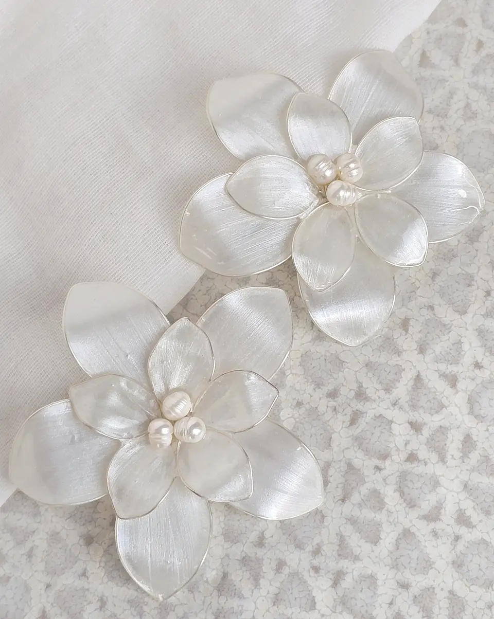 Set 2 pines flores de 6 cms plateado 2