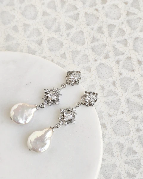 Aros vintage circonitas doble y perla natural