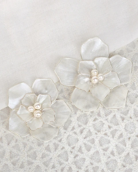 Set 2 pins flores 