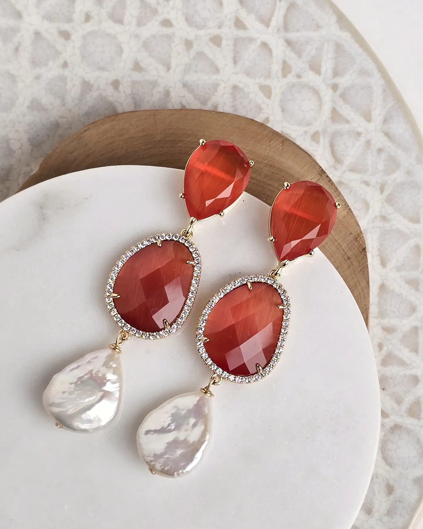 Aros doble color con perla barroca 4