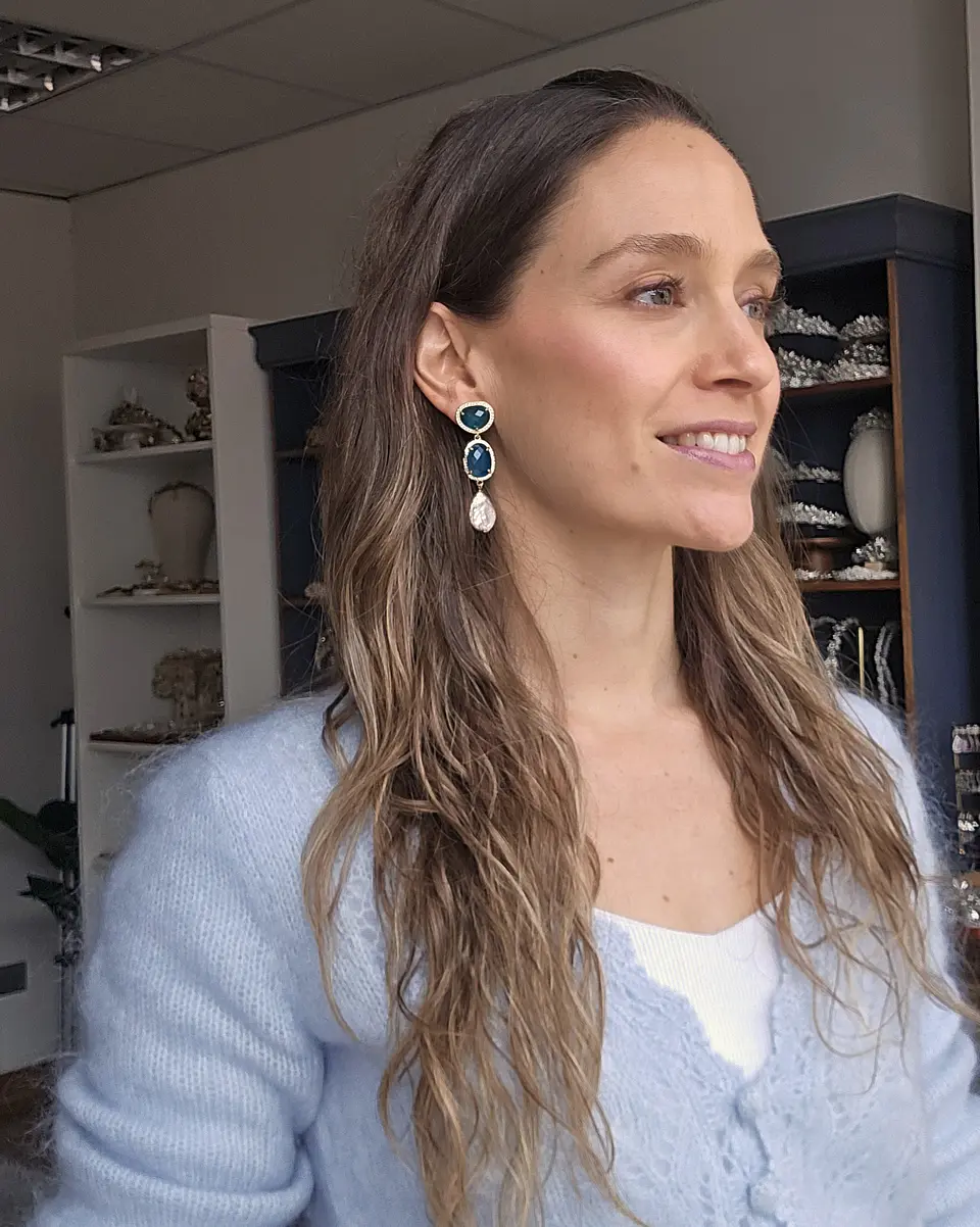 Aros doble color con perla barroca 9