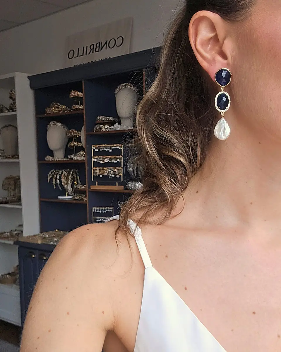 Aros doble color con perla barroca 15