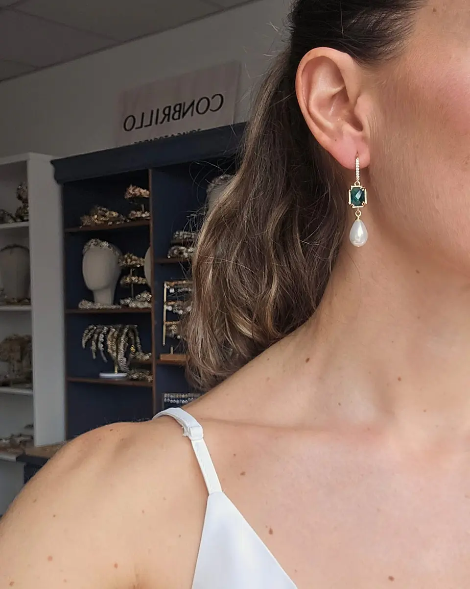 Aros circonita, cristal color y perla gold 7
